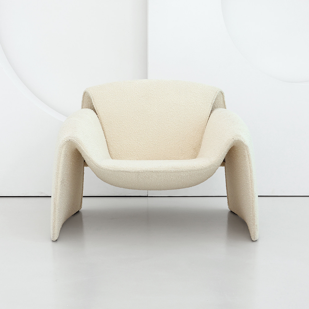 테일러 라운지 체어. Taylor lounge chair (아이보리)
