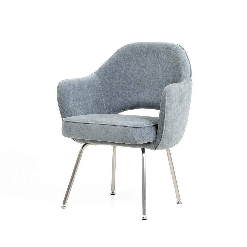 네버 암체어. Never Armchair