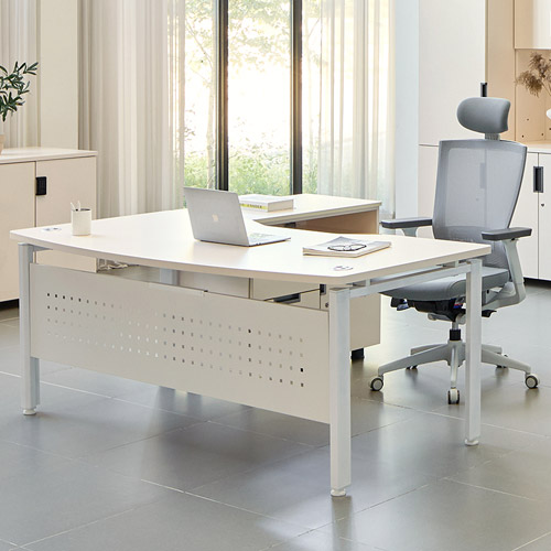 피디에프 P-DF 팀장용책상(타공가림판)